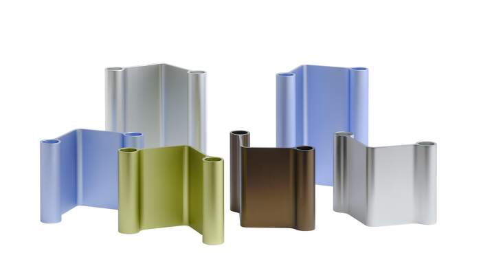 pair_candleholders_barvy_blog